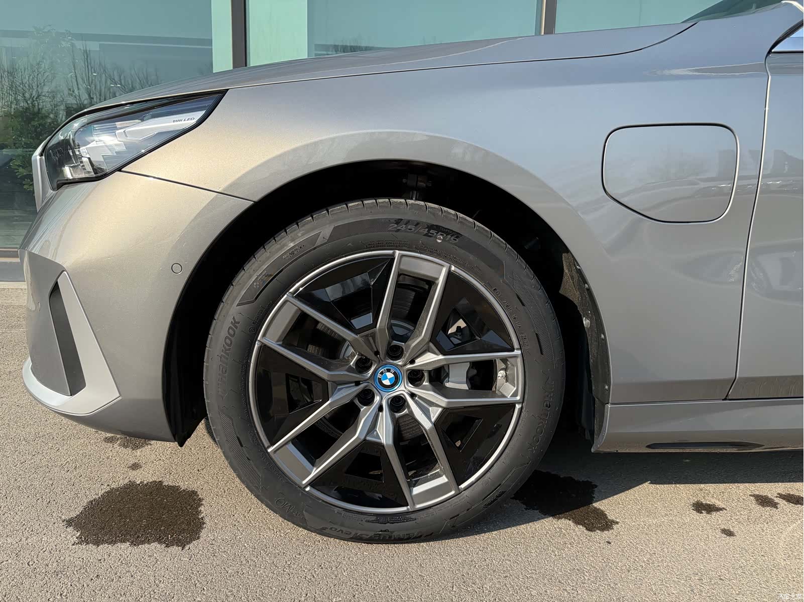 BMW i5, 2026 все фото