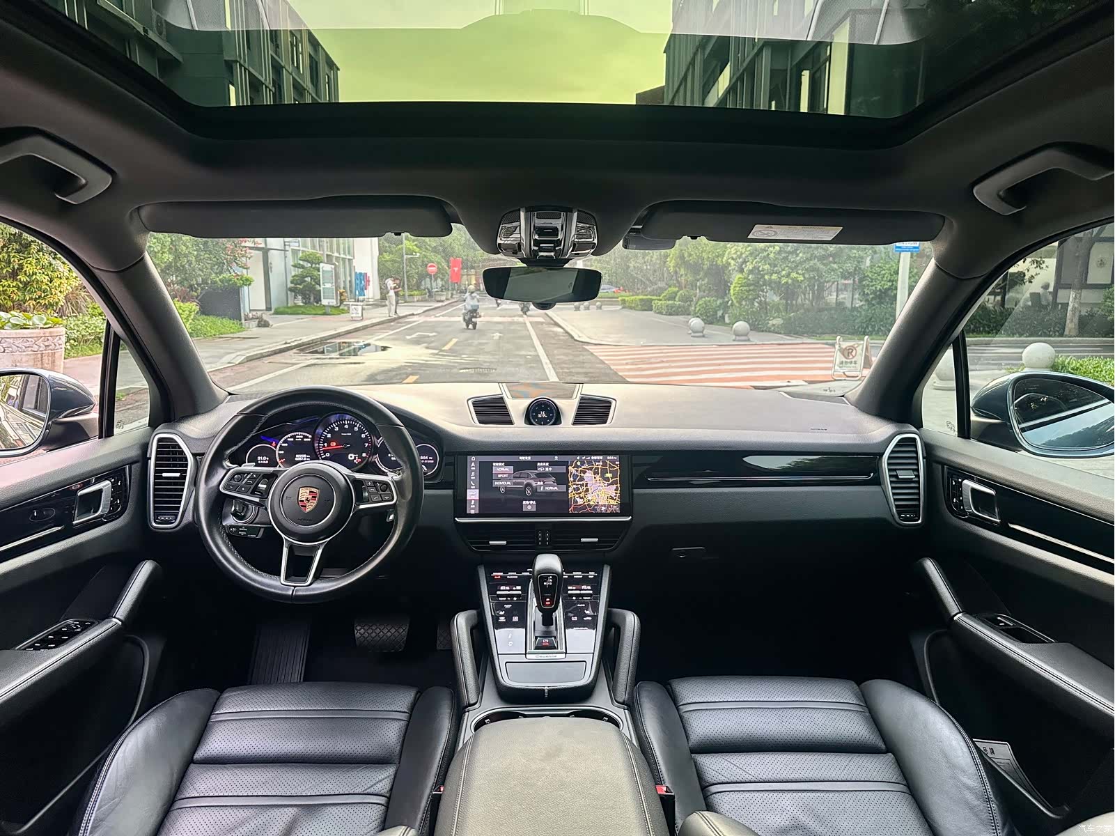 Porsche Cayenne, 2018 6