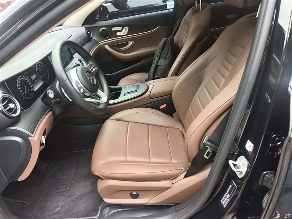 Mercedes-Benz E-Class, 2020 15