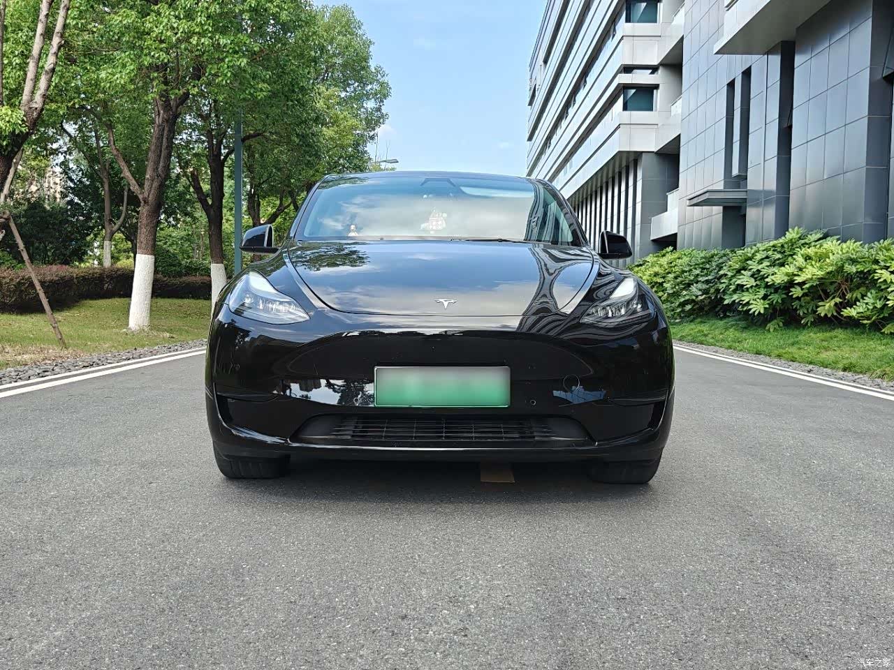 Tesla Model Y, 2022 2
