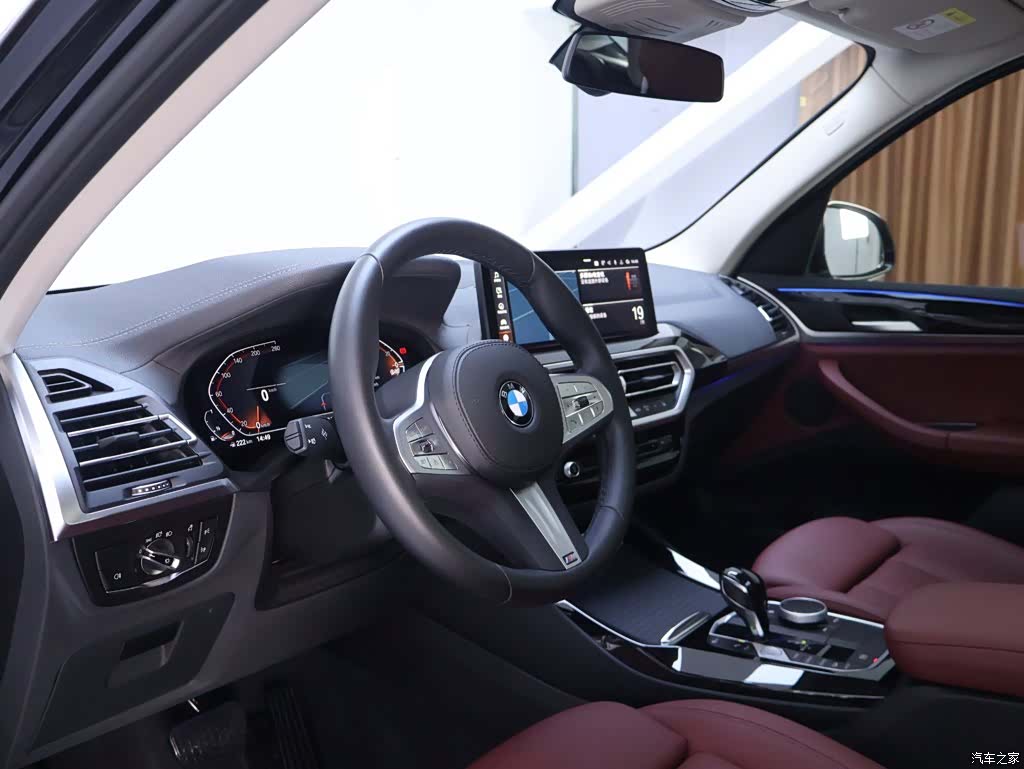 BMW X3, 2024 11