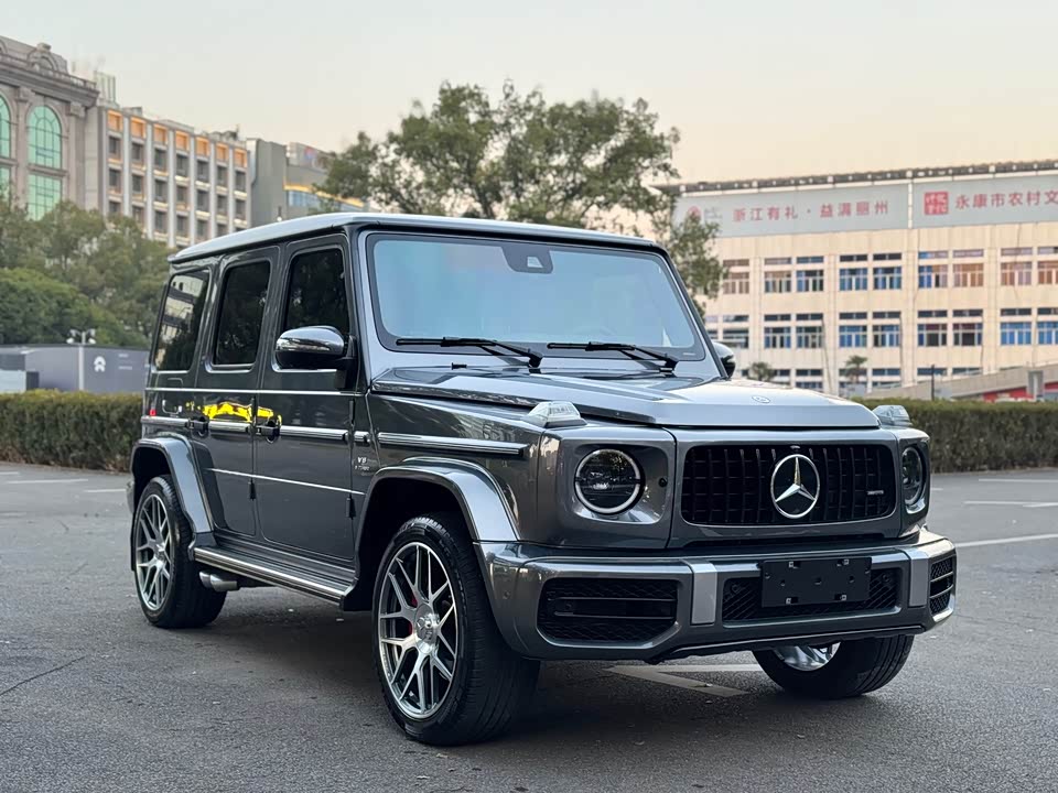 Mercedes-Benz G-class
