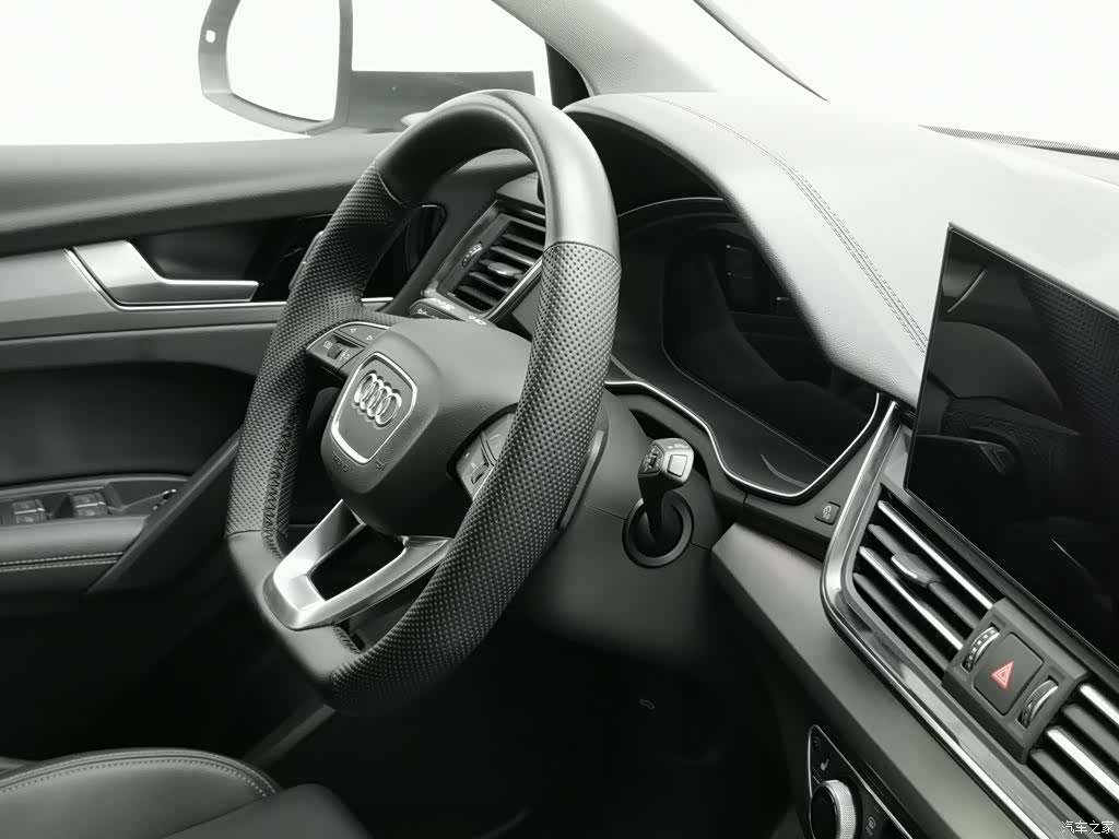 Audi Q5L, 2024 22