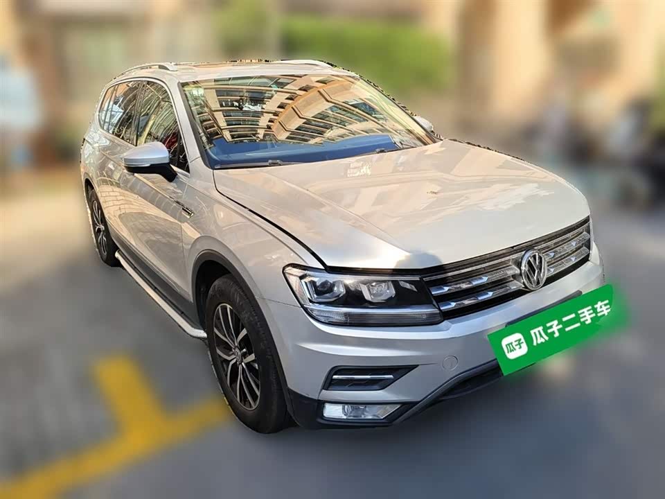 Volkswagen Tiguan L