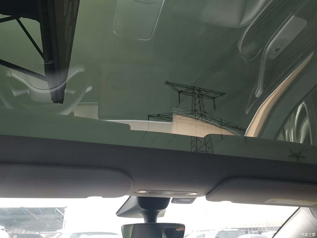 Tesla Model Y, 2022 18