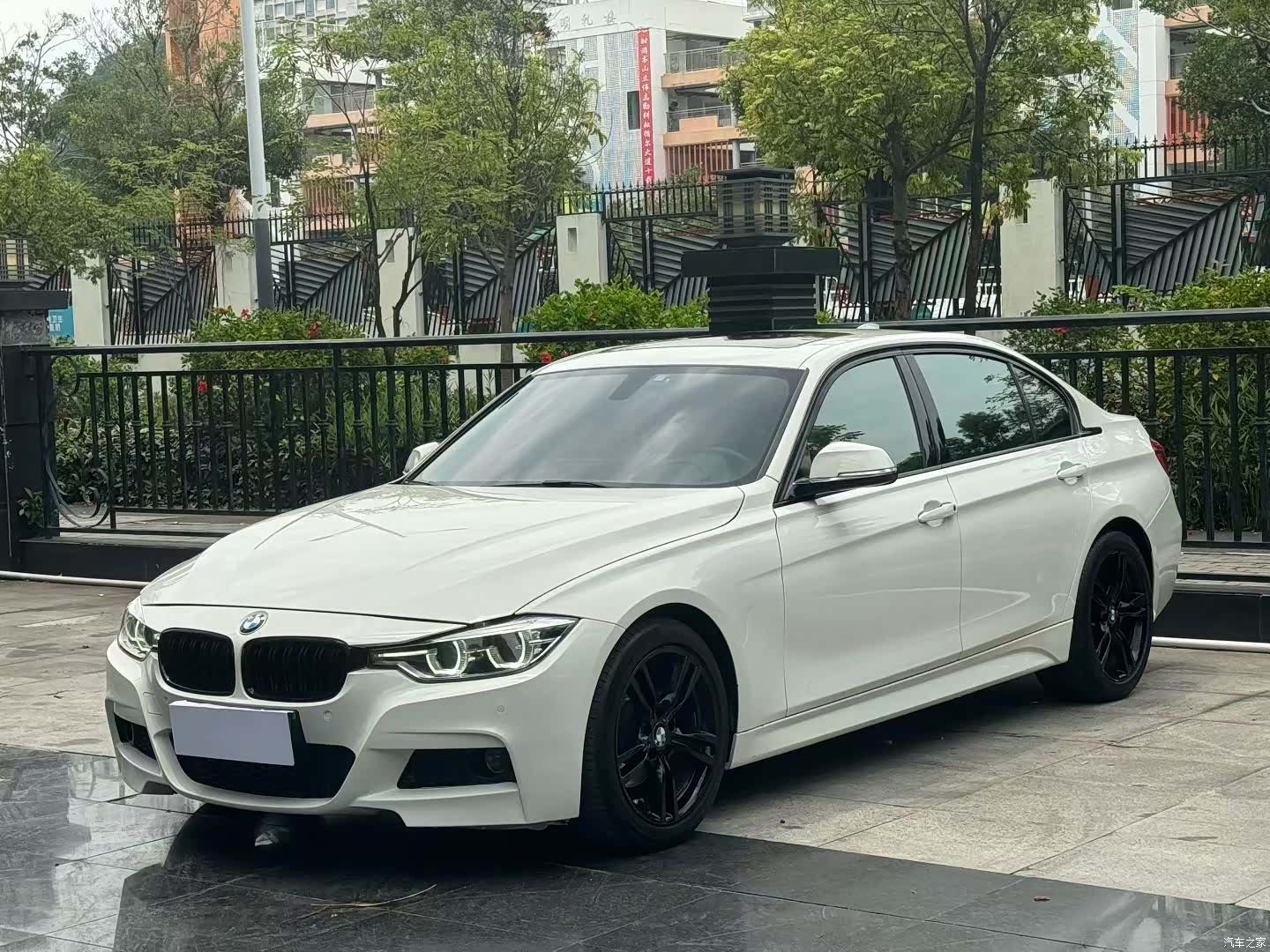 BMW 3 Series, 2017 1