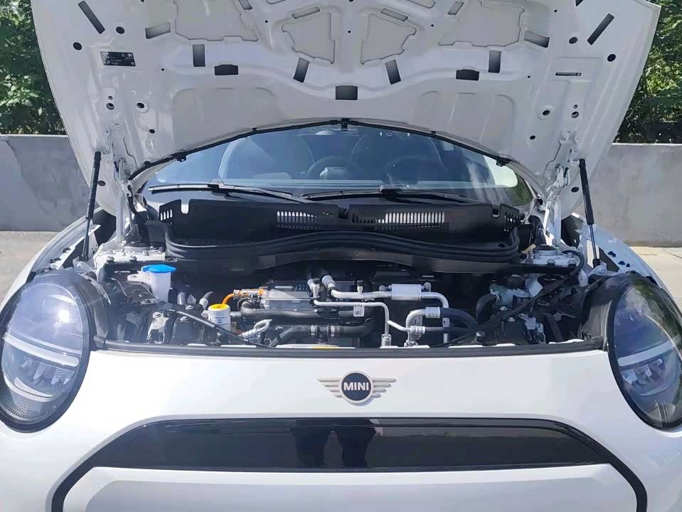 MINI Electric COOPER