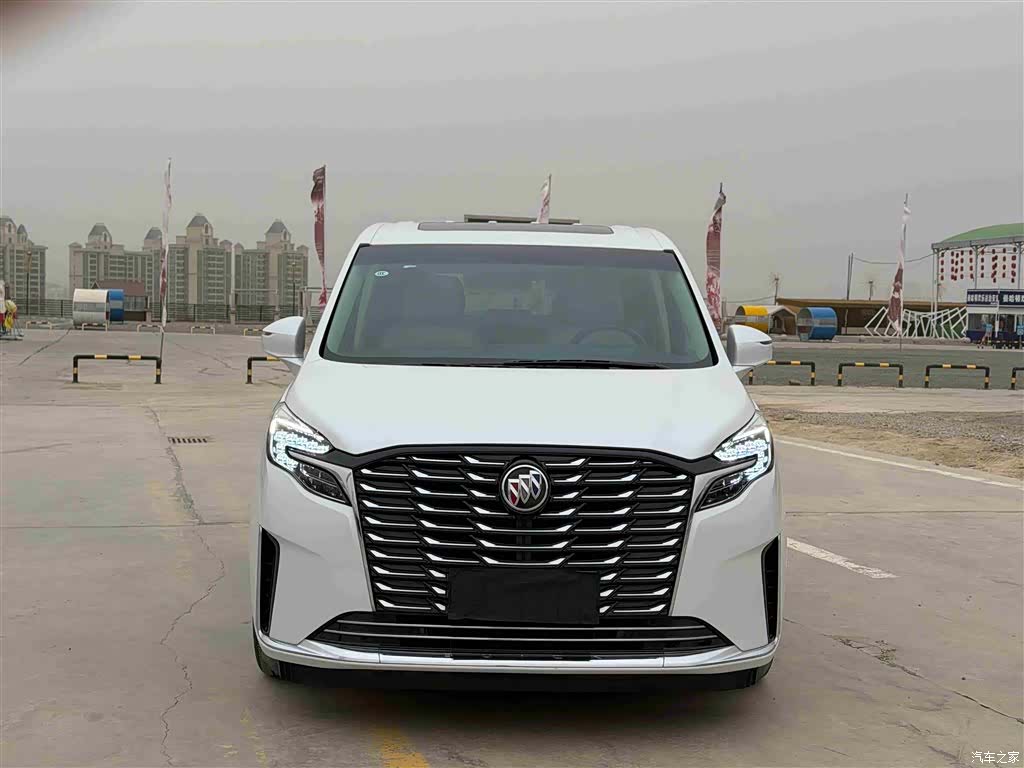 Buick GL8, 2023 2