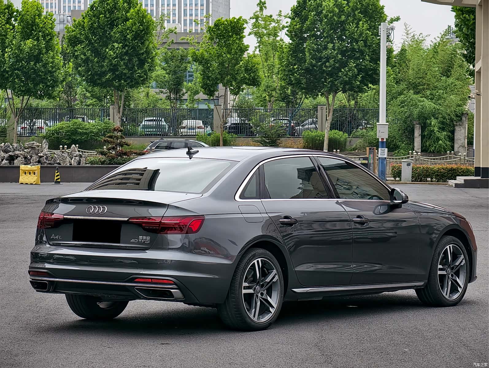 Audi A4L, 2021 14