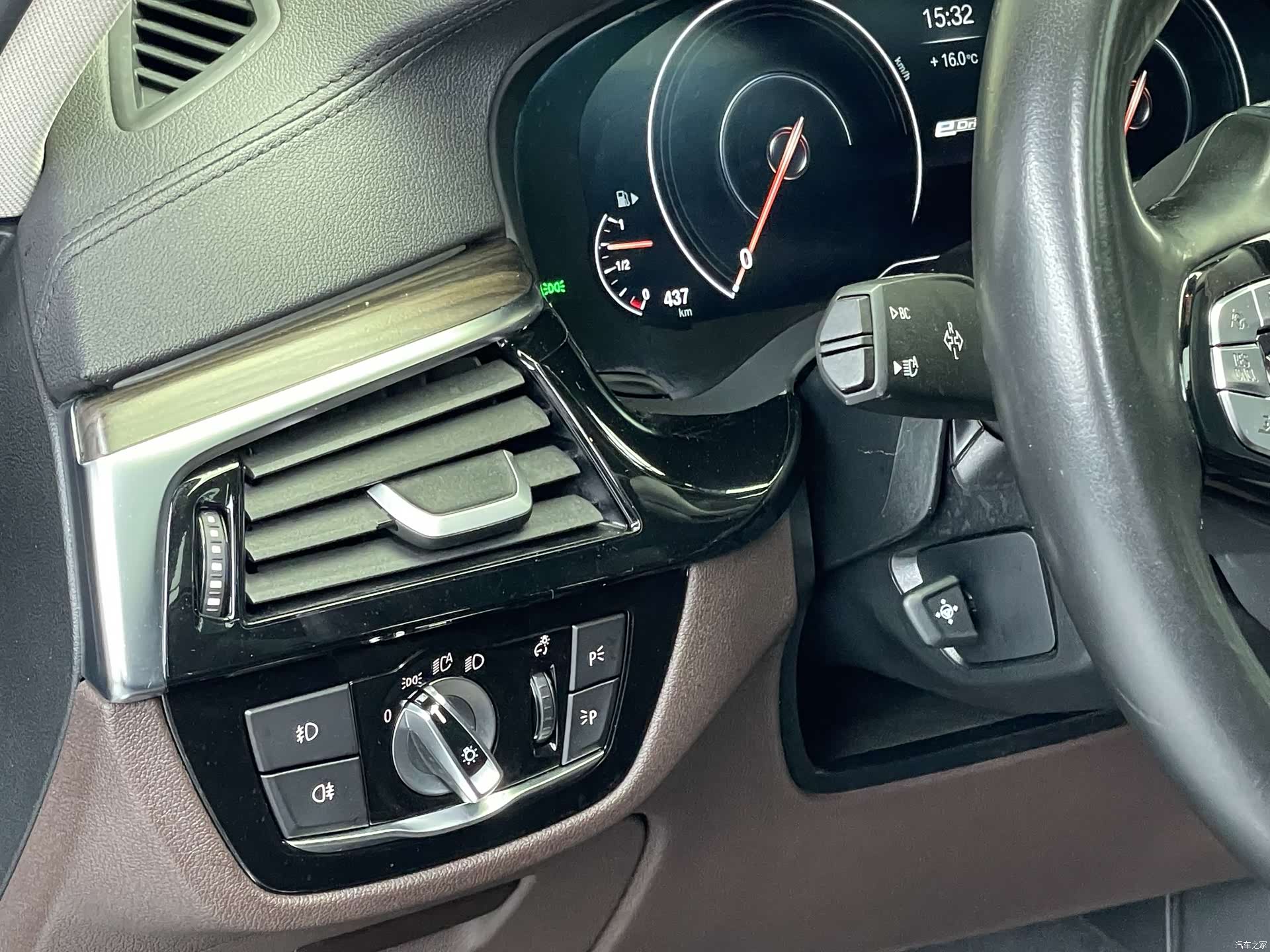 BMW 5 Series, 2019 11