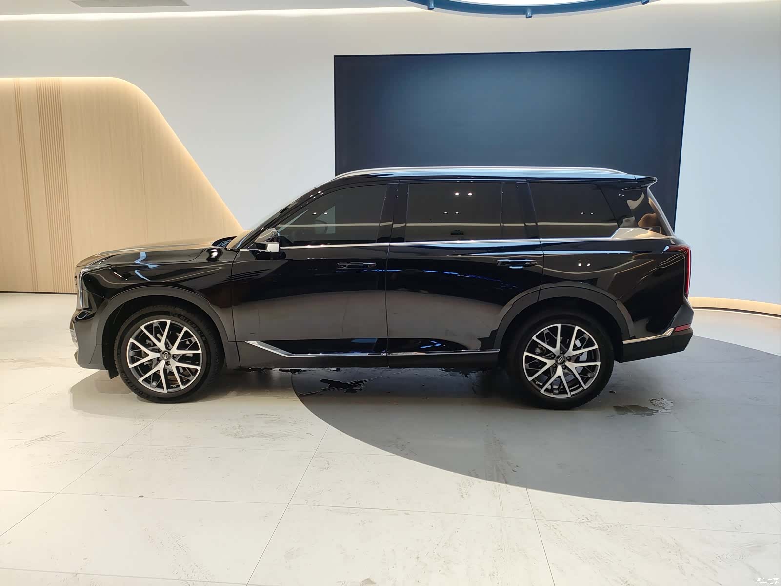 Trumpchi GS8, 2023 4