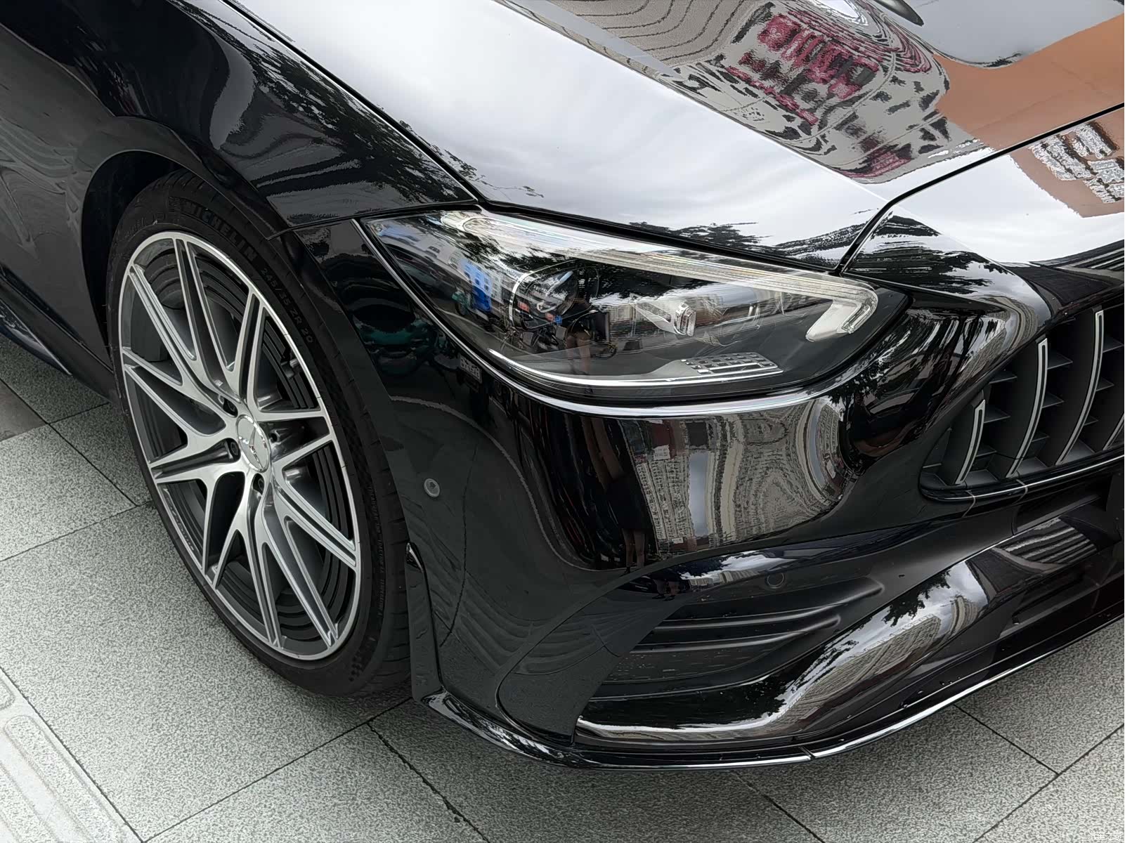 Mercedes-Benz C-Class, 2025 11