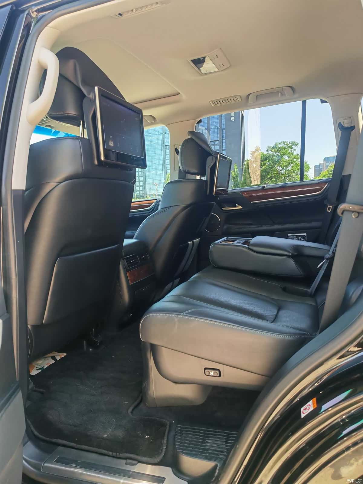 Lexus LX, 2018 6