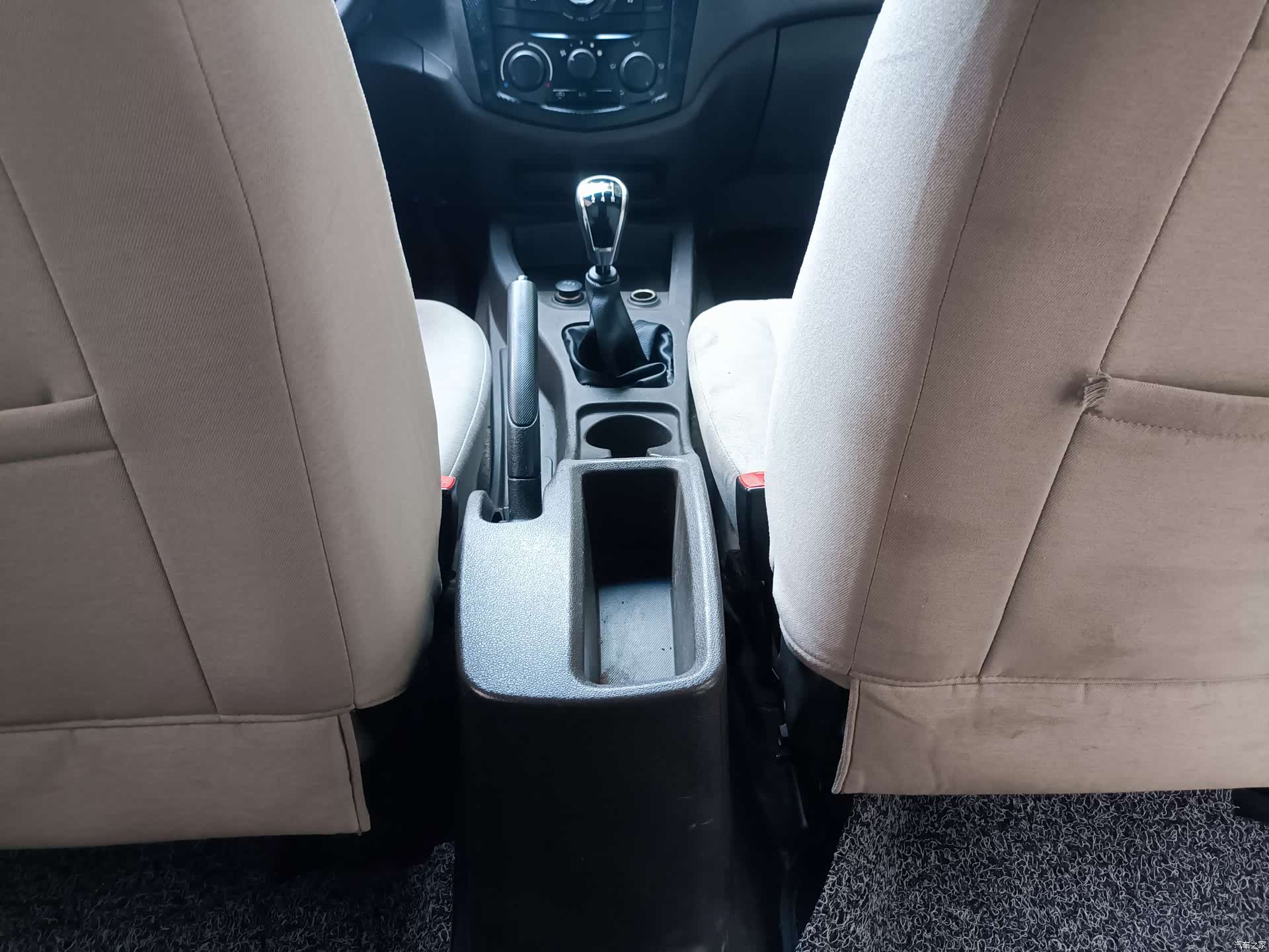 Wuling Hongguang, 2016 29