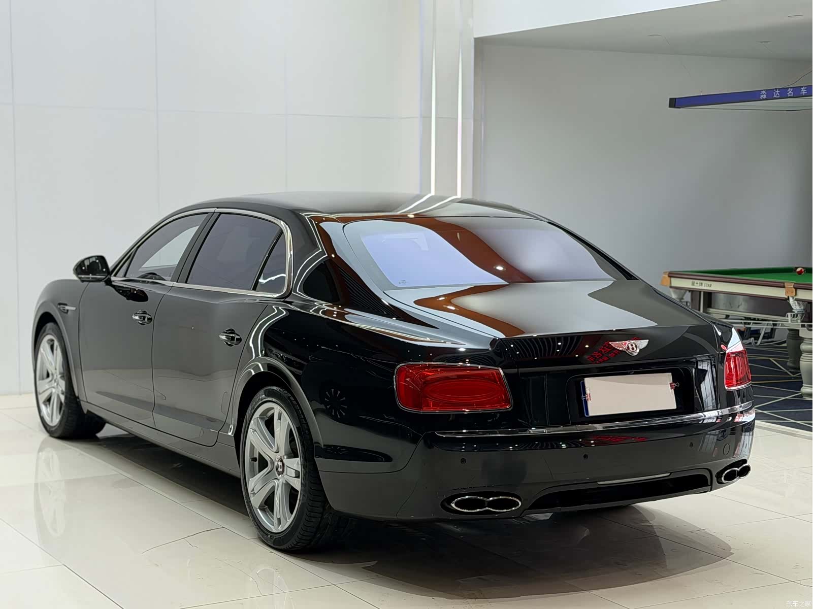 Bentley Flying Spur, 2016 16