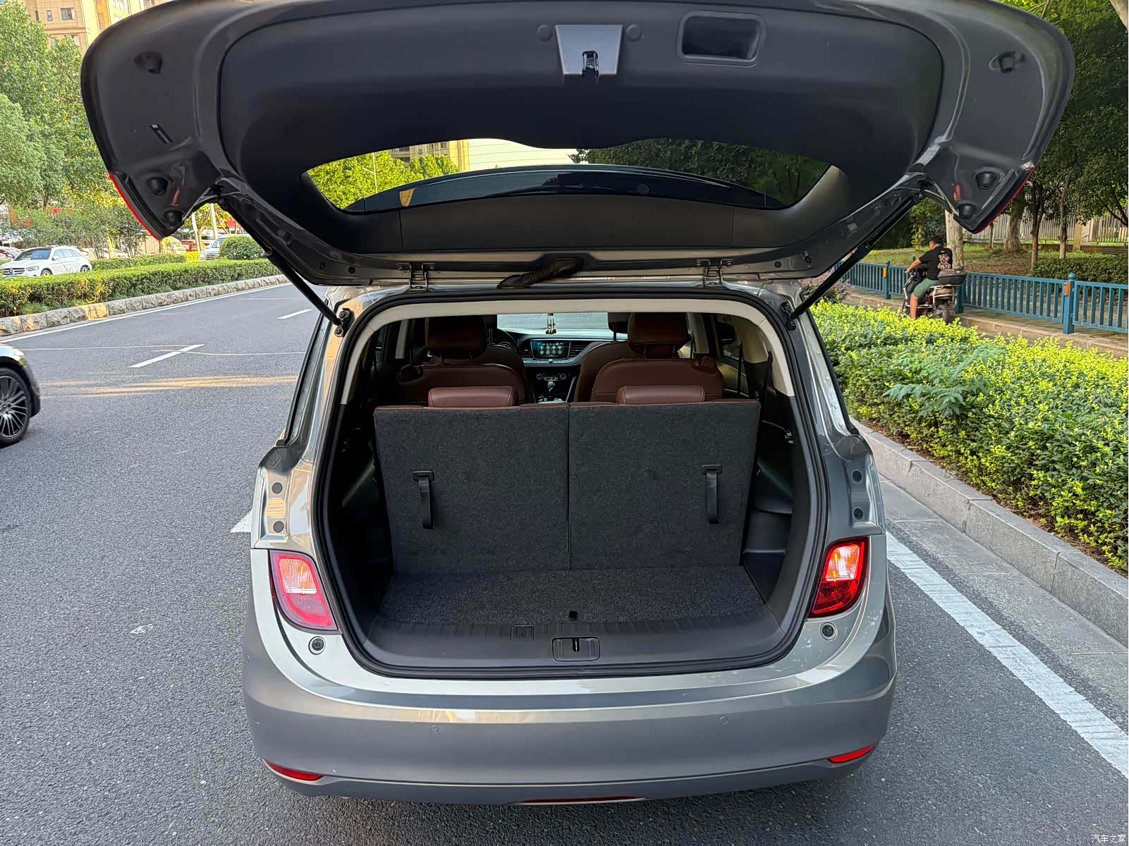 Buick GL6, 2020 7