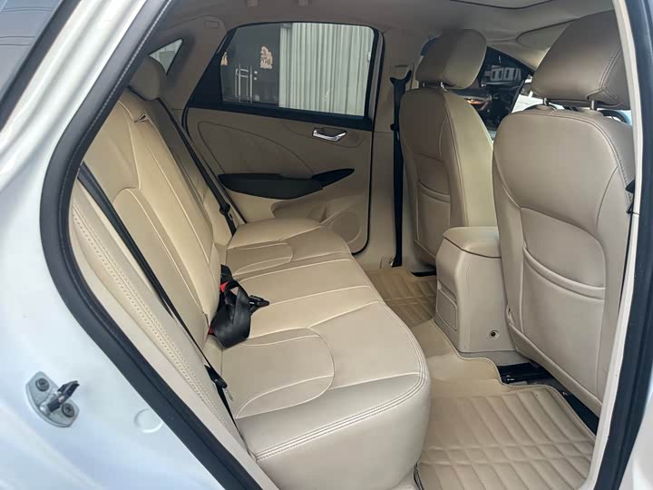 Chery Arrizo 7 2015 1.6L CVT zhi xiang ban
