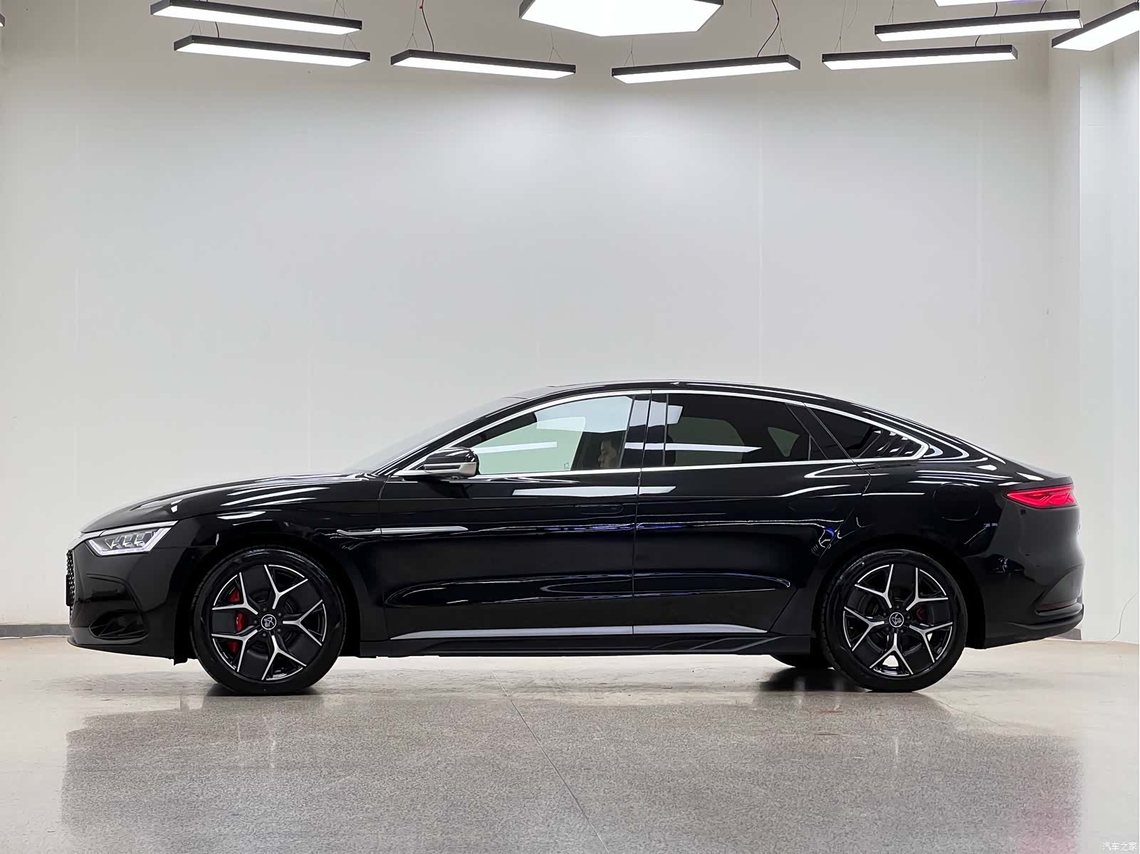 BYD Han, 2024 4