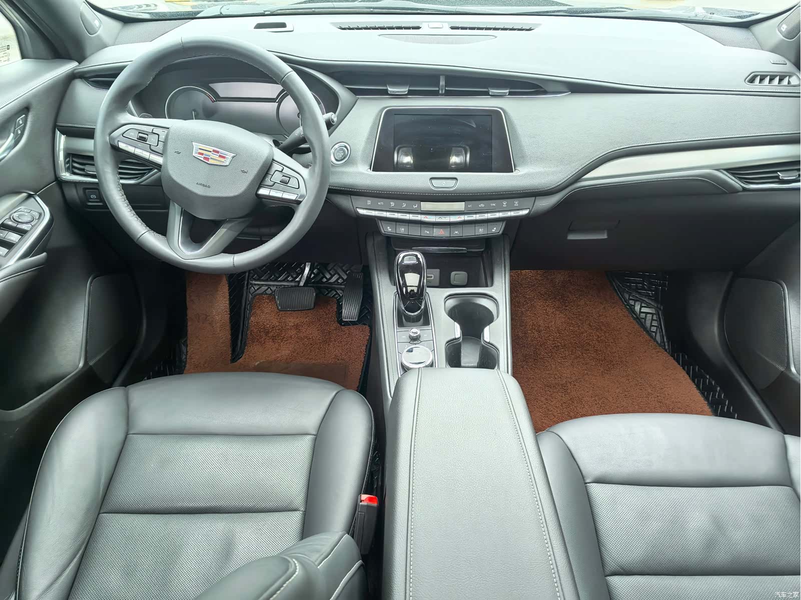 Cadillac XT4, 2023 7