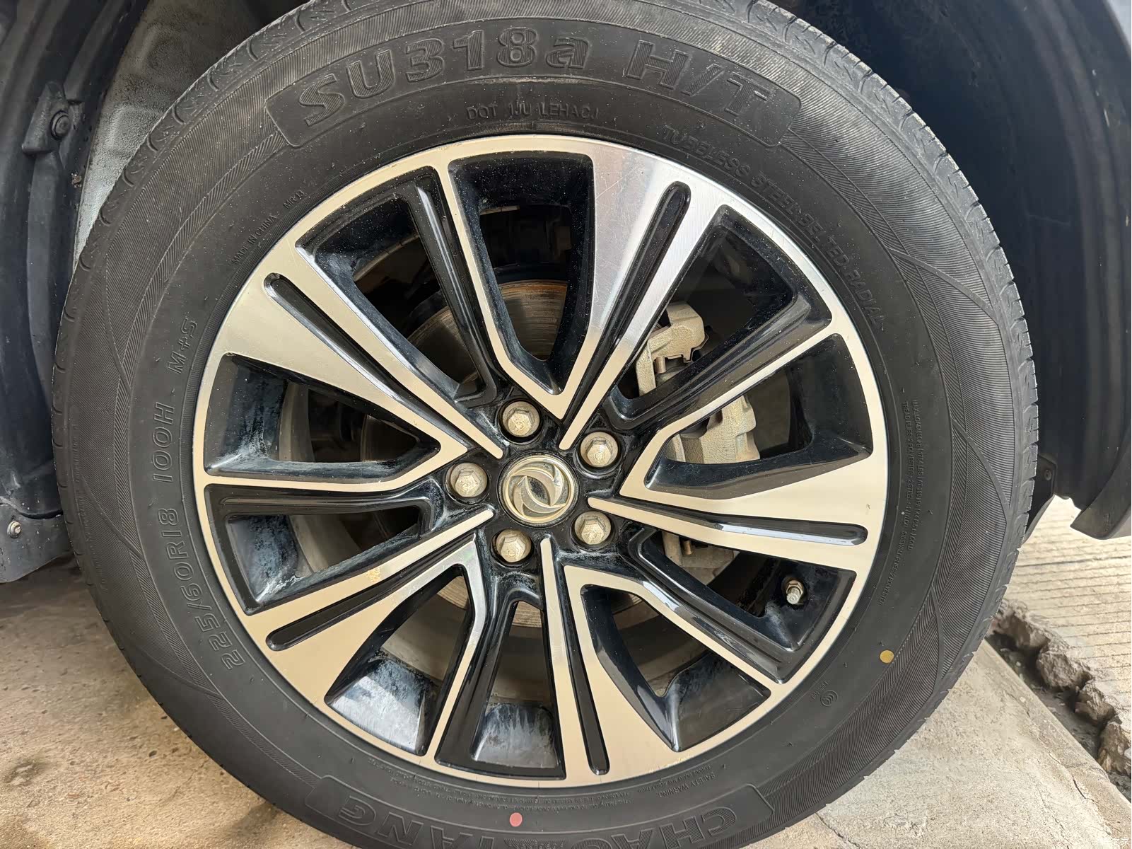 DongFeng AX7, 2018 все фото