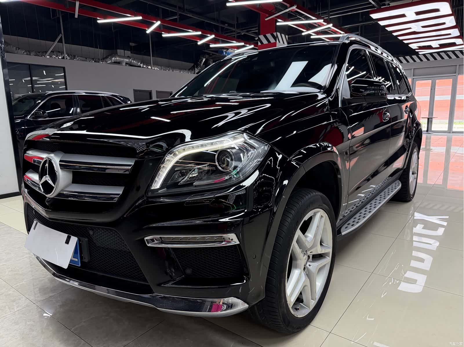 Mercedes-Benz GL-Class, 2015 8