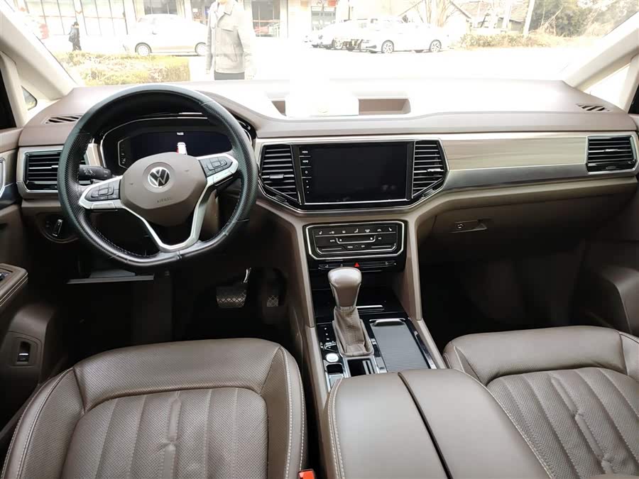 Volkswagen Viloran 2022, фото 13
