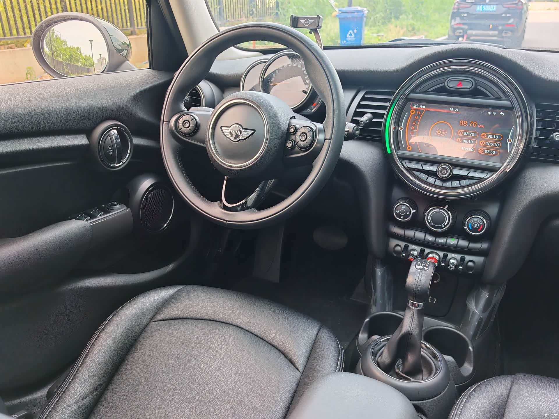 Mini ONE, 2018 19