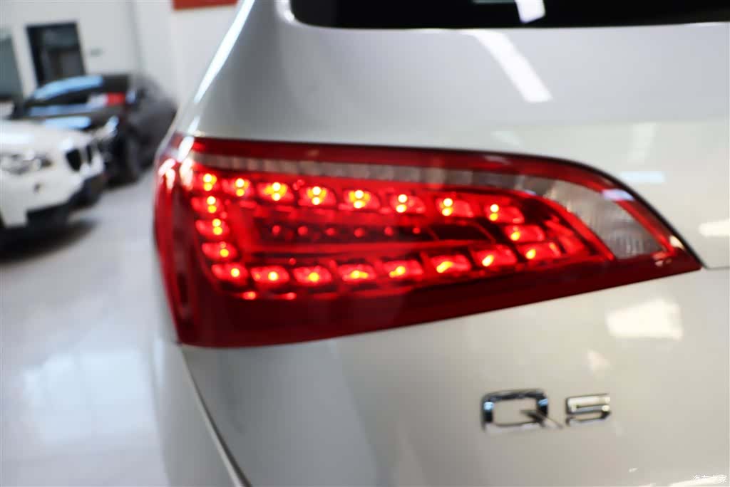 Audi Q5, 2010 25