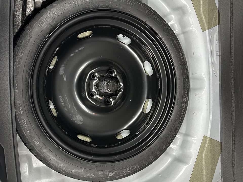 Volkswagen T-ROC exploring Songs