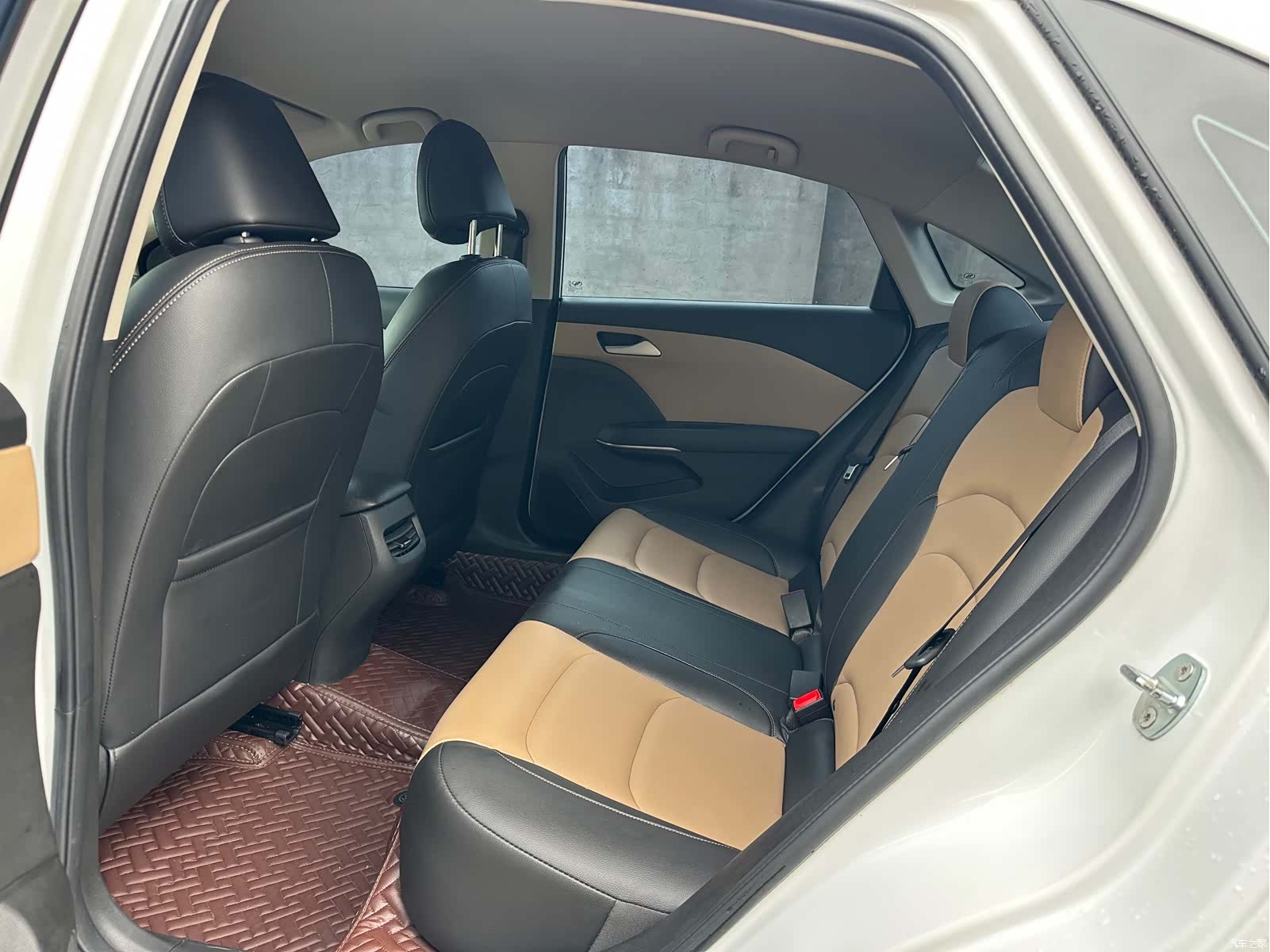 Chevrolet 320, 2021 9