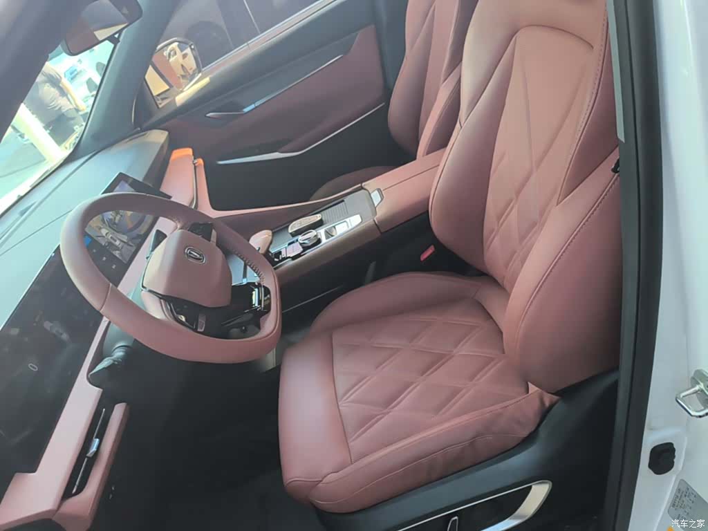 Changan CS75, 2023 15