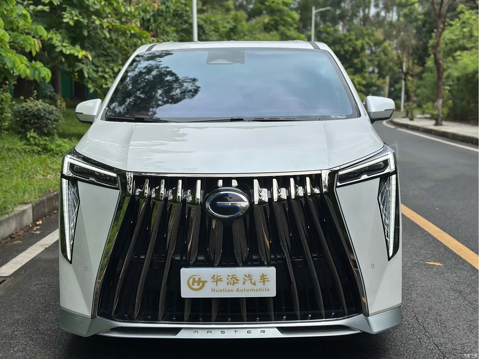 Trumpchi M8, 2023 2