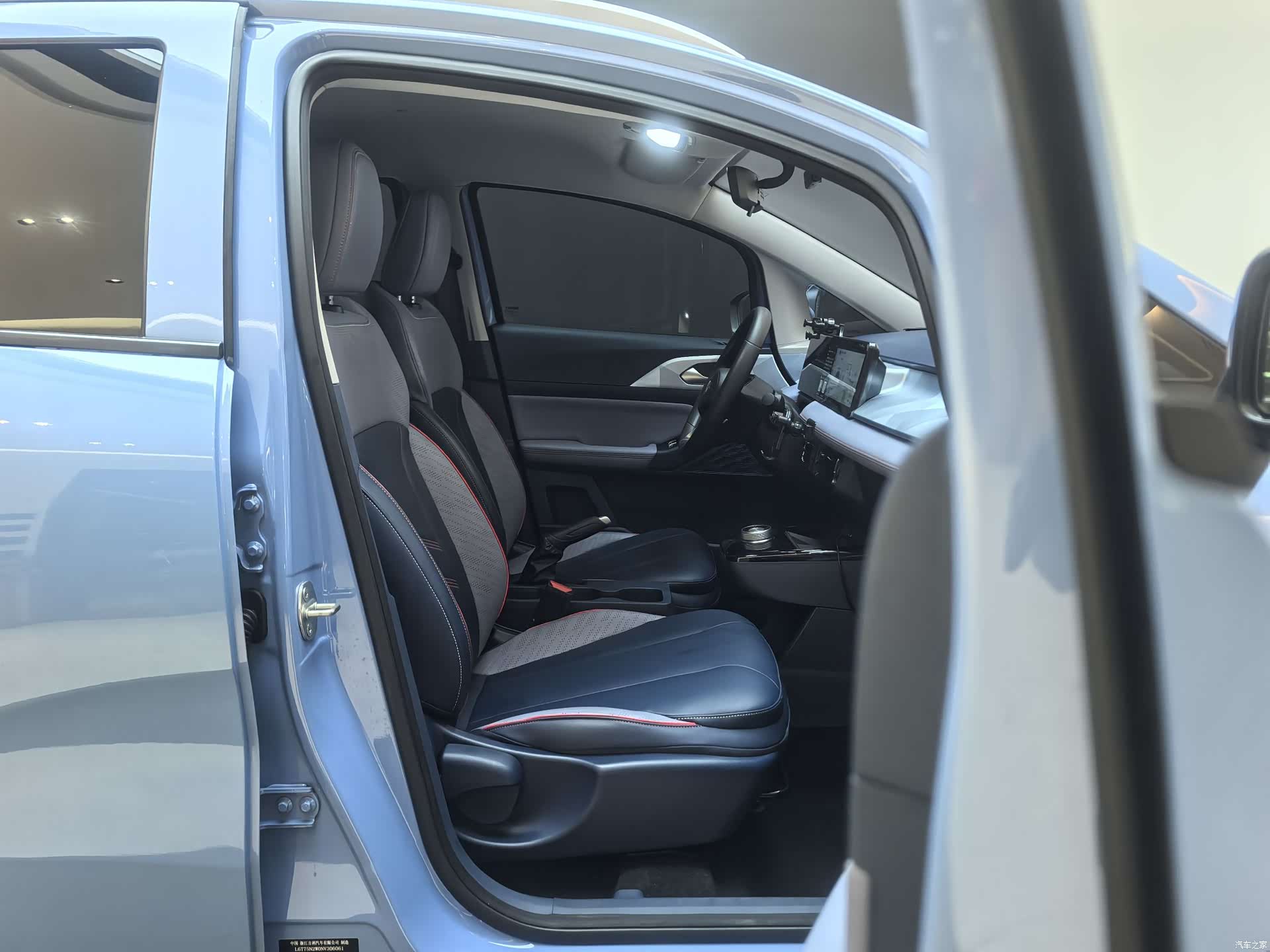 Geely E, 2023 10