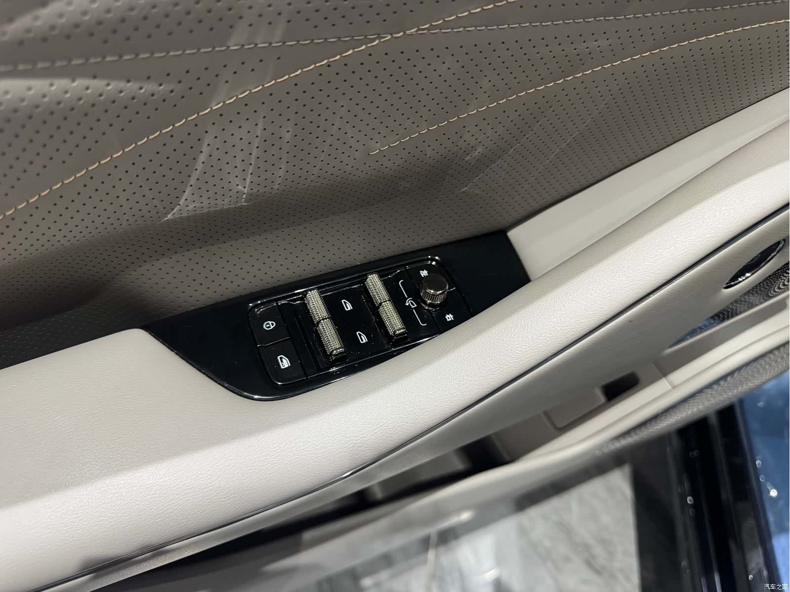 Geely 8, 2025 22