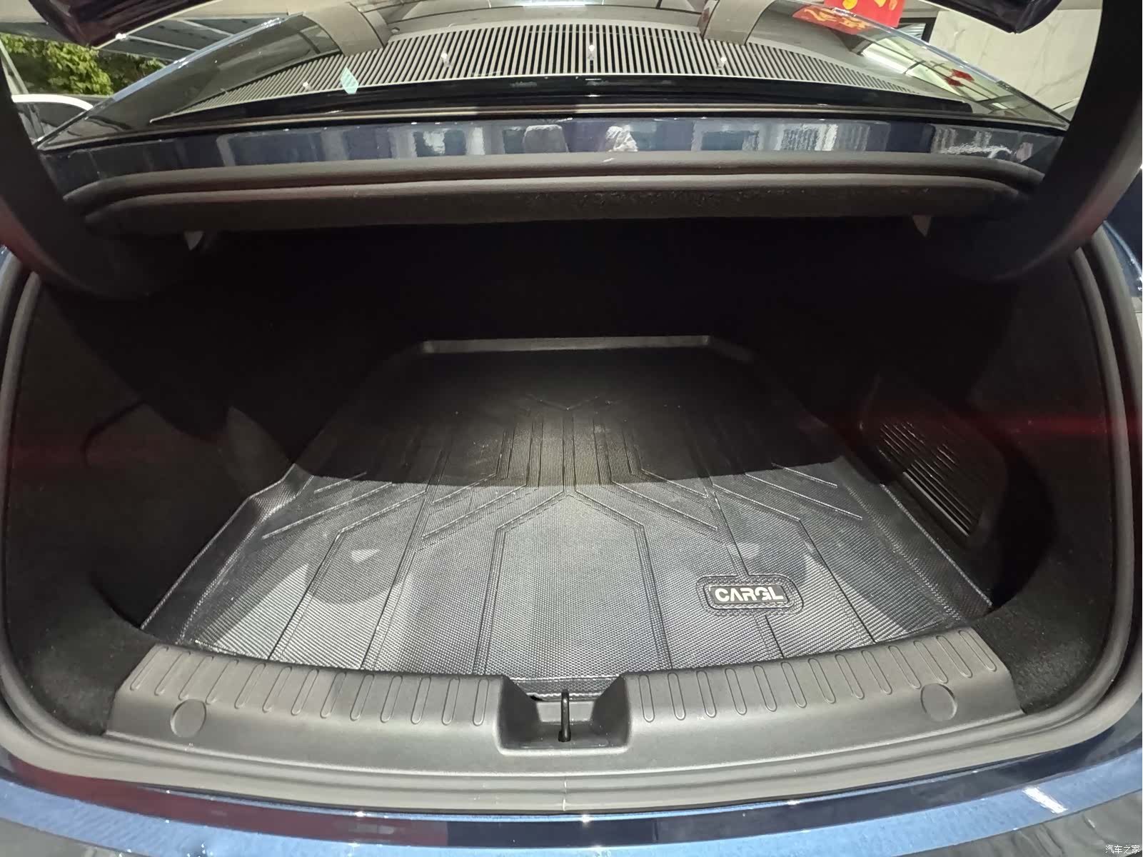 Geely 8, 2025 31