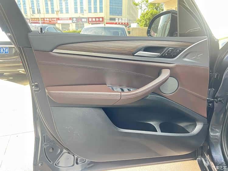 BMW X3, 2021 все фото