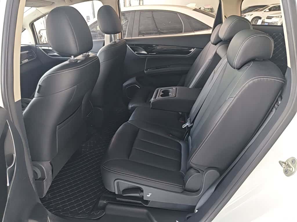 BYD Song, 2018 17