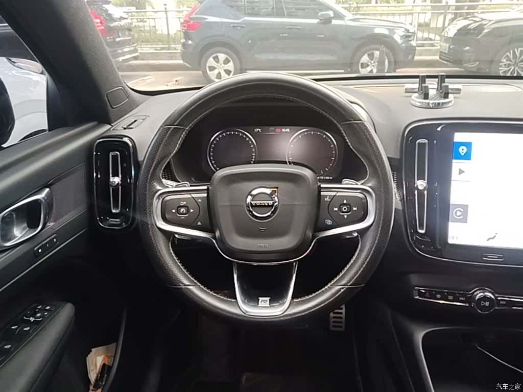 Volvo XC40, 2019 11