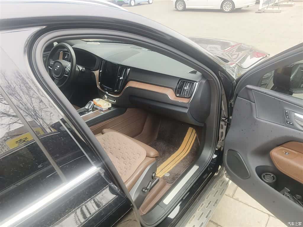 Volvo XC60, 2024 20