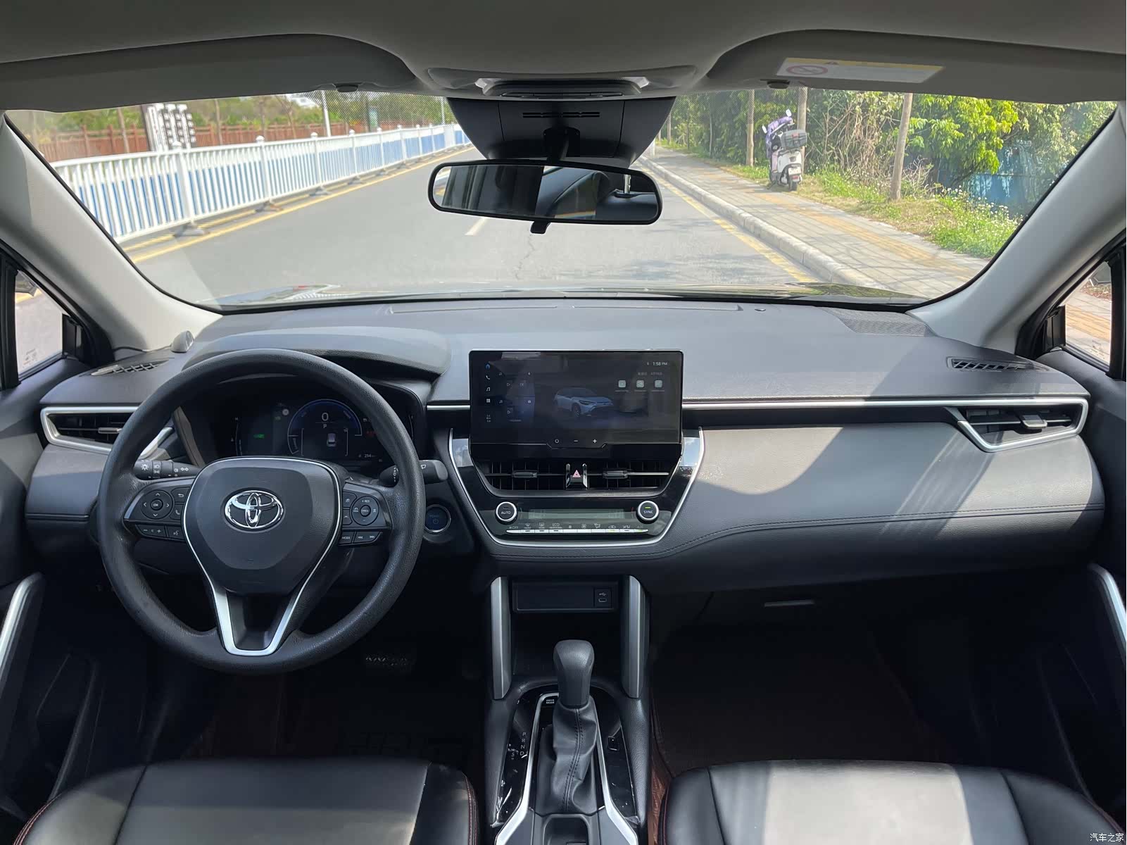 Toyota Frontlander, 2024 17