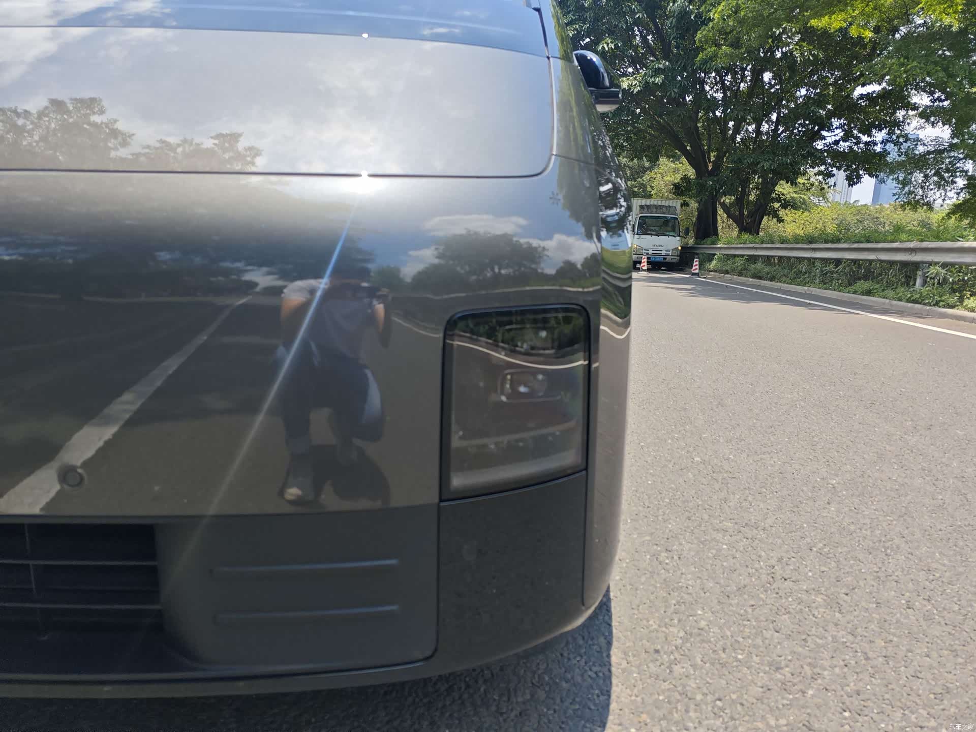 Li Auto MEGA, 2024 25