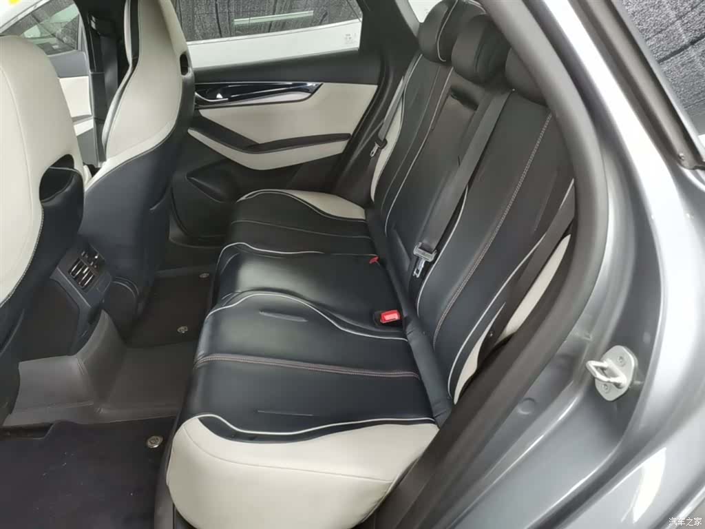 BYD Qin, 2021 17