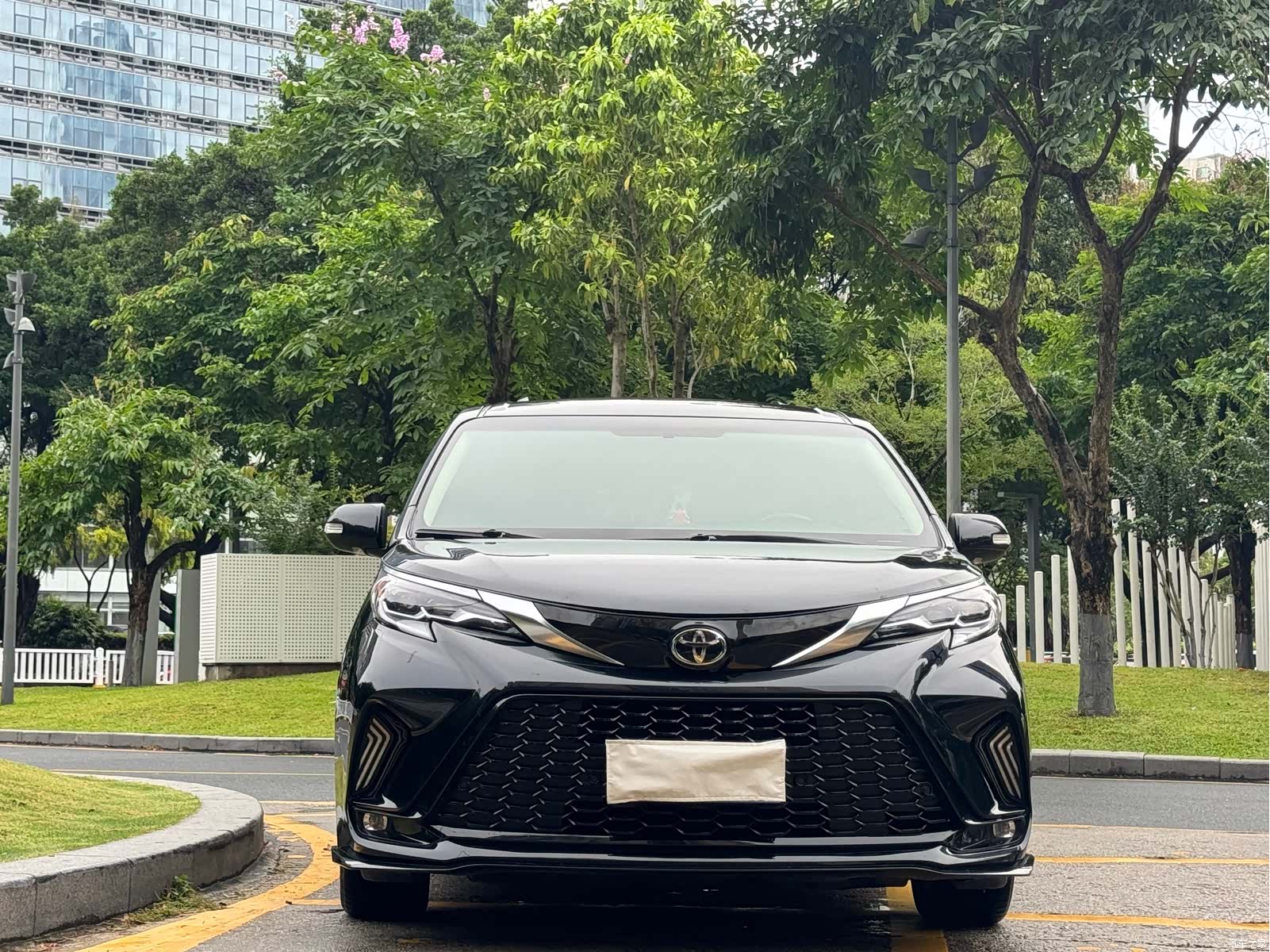 Toyota Sienna, 2017 2