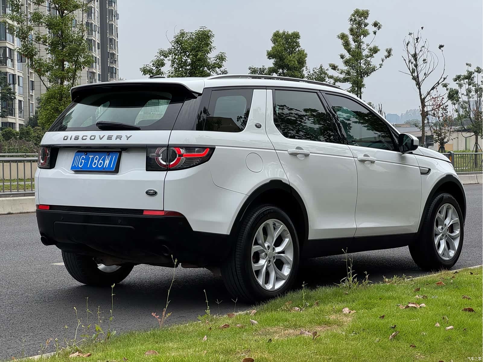 Land Rover Discovery, 2016 16