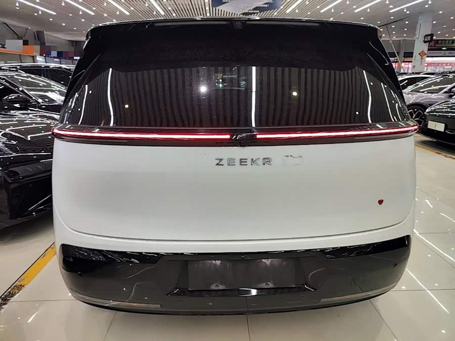 Zeekr MIX 2025, фото 6
