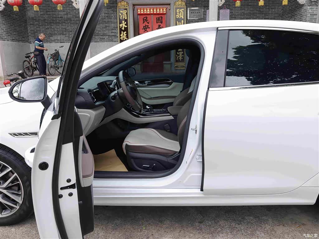 BYD Qin, 2024 16