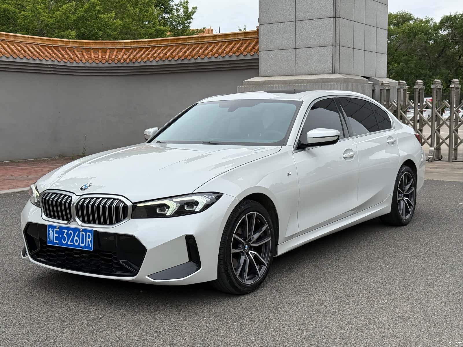 BMW 3 Series, 2023 1