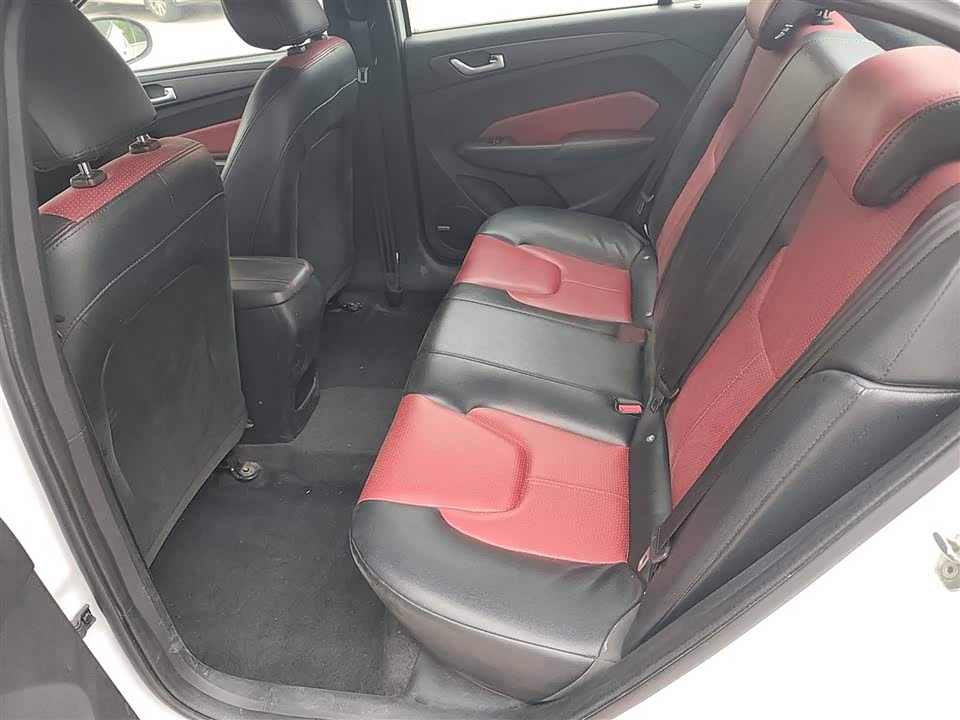 Chery Arrizo 5 Chery Arrizo 5