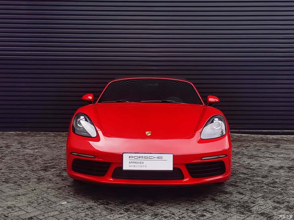 Porsche Boxster, 2019 все фото