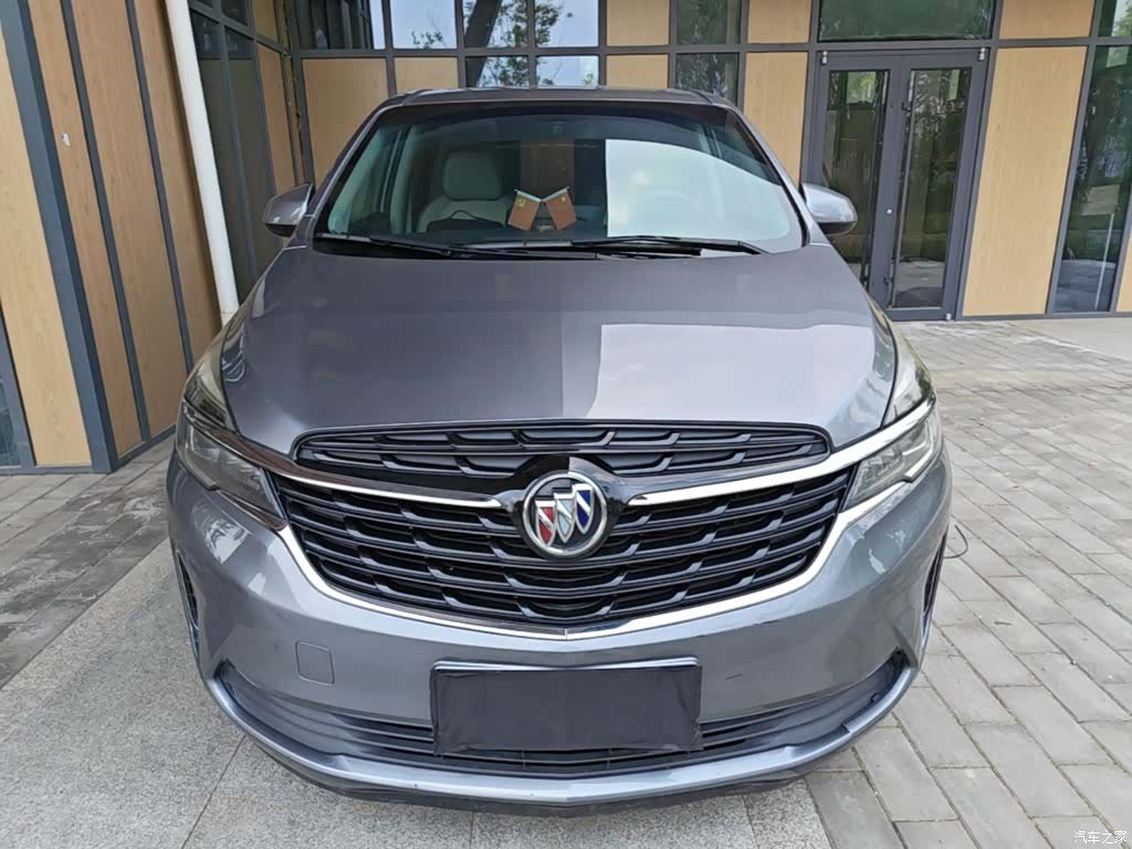 Buick GL8, 2021 3